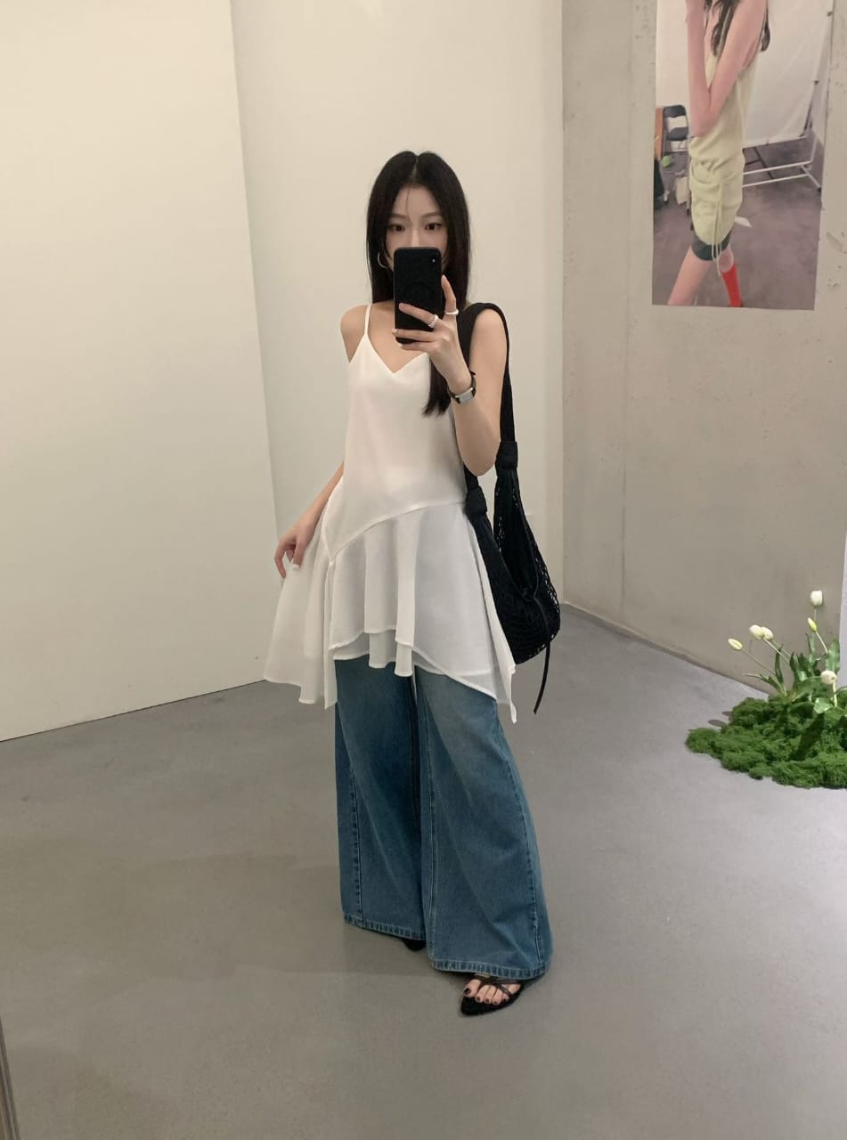 White slip dress - detail